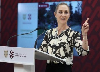 Anuncian la universalización del apoyo para personas con discapacidad permanente que radican en la capital del país