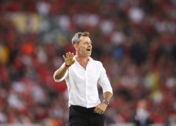 Con esta actitud nadie nos detendrá: Diego Cocca