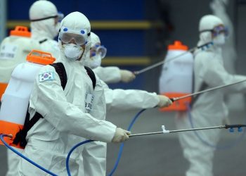 Corea de Norte reporta 296,000 casos de COVID 19