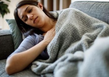 COVID persistente también es un riesgo para las personas vacunadas