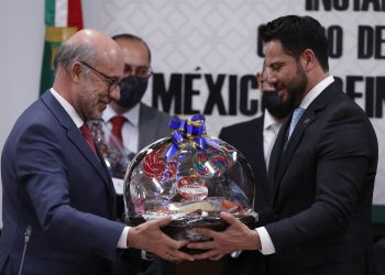 Cámara de Diputados instala grupo de amistad con España tras polémica “pausa”