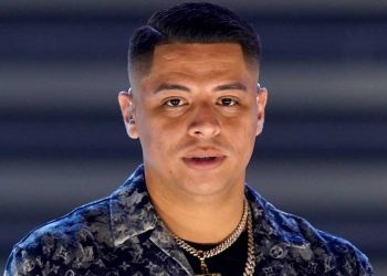 Eduin Caz, de Grupo Firme, es hospitalizado de emergencia