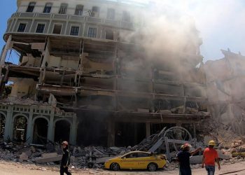 Aumenta a 35 la cifra de muertos tras explosión en hotel de Cuba