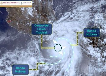 Huracán Agatha toca tierra en inmediaciones de San Pedro Pochutla, Oaxaca