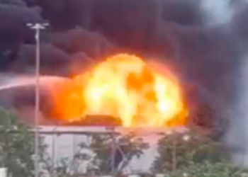 Fuerte incendio se registró cerca del aeropuerto de Ginebra