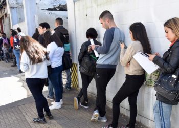 Estudio alerta de la escasa inserción laboral de jóvenes iberoamericanos
