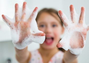 ¿Cómo se previene el contagio de hepatitis? Nuestro médico de cabecera nos explica