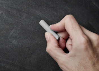 Aplaude MNTS mejoras salariales para el maestro, pero advierte: urge democratizar al SNTE