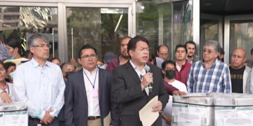 Morena presenta denuncia penal contra legisladores que rechazaron la reforma eléctrica