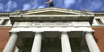 RAE critica el posible cierre de la Academia Nicaragüense de la Lengua