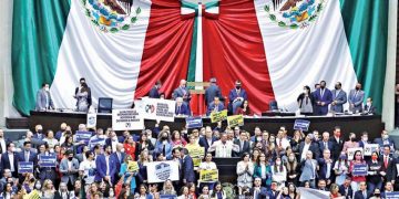 Anuncia Morena denuncia ante FGR contra diputados que frenaron Reforma Eléctrica
