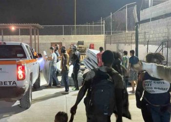 Reubican a más de 2 mil migrantes que saturaron plaza de Reynosa, Tamaulipas