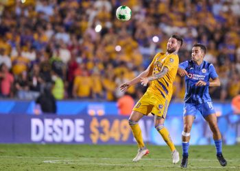 Cruz Azul vence 1-0 (1-1) a Tigres en la vuelta pero el empate global lo deja fuera