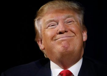 Musk dice que levantará el veto a Trump si se cierra su compra de Twitter