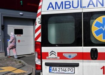 OMS aprueba resolución contra Rusia por daños de su invasión a la sanidad