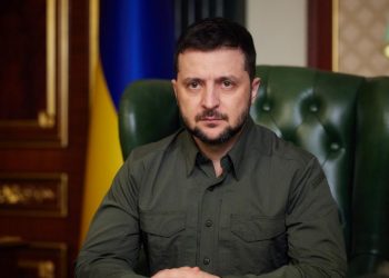 Zelenski afirma que ataque ruso del 17 de mayo contra base de Desna causó 87 muertos