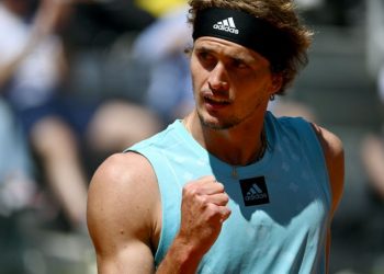 Alexander Zverev tumba a De Miñaur y pasa a cuartos en Roma