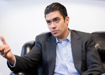 Nosotros haremos todo el trabajo que quieran, pero las reformas constitucionales las vamos a votar en contra