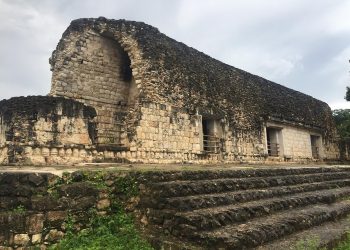 Kulubá, la ciudad maya-itzá con cinco palacios y un almacén subterráneo