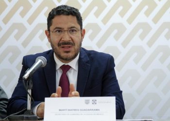 La demanda de aumento a la tarifa del transporte no es correcta y es excesiva: Batres