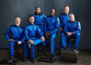 La primer mujer mexicana, conquista el espacio tras concluir con éxito la misión NS-21