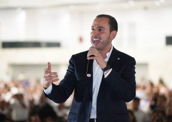 Marko Cortés denuncia en Estrasburgo la "regresión democrática" y la violencia en México