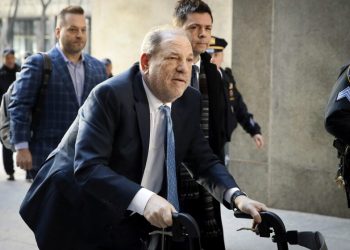 Harvey Weinstein es imputado por agresión sexual en Reino Unido