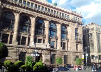 ¡Alza histórica! Banxico sube en 75 puntos base a su tasa de interés
