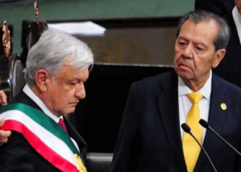 López Obrador padece envejecimiento cerebral, señala Muñoz Ledo