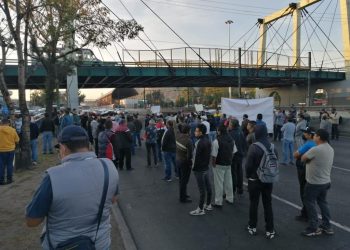 Bloqueo de transportistas hasta las 14:00 o 15:00 horas: Vocero