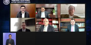 Ordena TEPJF revisar declaraciones del presidente en contra de Carolina Viggiano