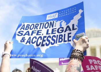 Senadoras piden a Biden declarar emergencia de salud para proteger el aborto