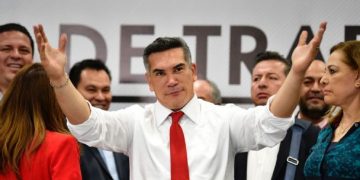 Se ha puesto en duda la honorabilidad de Alito Moreno y le invitamos a hacer una reflexión si su permanencia fortalece o debilita al PRI: Ruíz