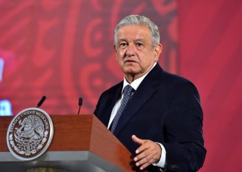 López Obrador cruzó una línea roja en la relación con EU, en vez de tratarlo diplomáticamente lo hizo en la mañanera: Fernández de Castro