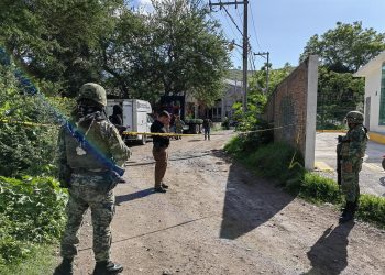 Asesinan a cuatro adultos y una menor en granja de Guerrero