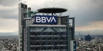 Asegura BBVA que México puede ser la nación más beneficiada del mundo con la relocalización de cadenas globales