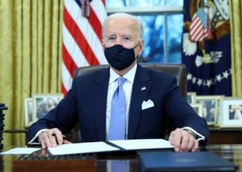 Biden suspende los aranceles a los paneles solares del Sureste Asiático