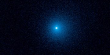 Captan cometa que se acercará a Tierra en julio próximo