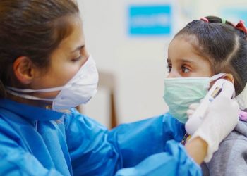 COVID-19: su impacto en las opiniones de los consumidores sobre salud y seguros