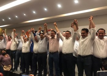 Esteban Villegas anuncia ventaja de 15 puntos sobre Marina Vitela en Durango