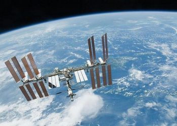 Rusia seguirá trabajando con socios de EEI hasta que tenga su propia estación