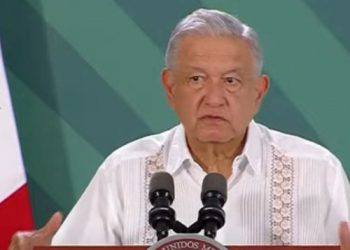No ayudan, estorban, dice López Obrador sobre pacto de PAN-PRI-PRD de no aprobar reformas
