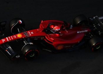 Leclerc, por delante de ‘Checo’ en los segundos libres de Azerbaiyán