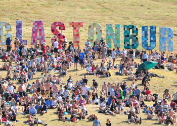 El festival de Glastonbury abre sus puertas tras la pandemia de COVID 19