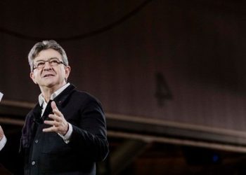 Partido de Macron y coalición de Mélenchon, empatados en comicios legislativos en Francia