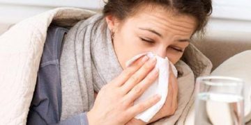 OPS alerta de un aumento de la gripe en América junto con una nueva ola de COVID