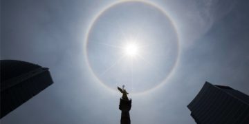 Halo solar sorprende a capitalinos; comparten fotos y videos en redes