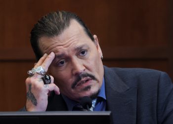 Johnny Depp volverá a la corte por violencia