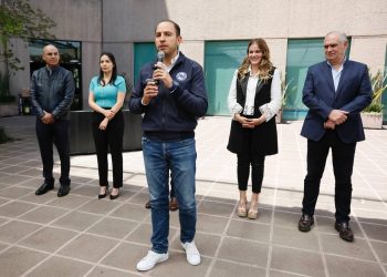 Las fuerzas armadas deben comportarse de manera institucional durante los comicios: Marko Cortés