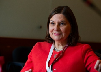 Una electricidad suficiente y barata es requisito indispensable de competitividad: Bárcena